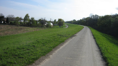 Ember a gáton – biciklivel (Mindszent – Szeged)